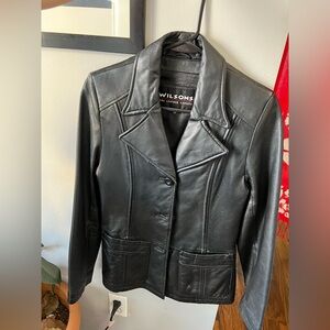 Wilsons Men's Sleek Black Leather Jacket